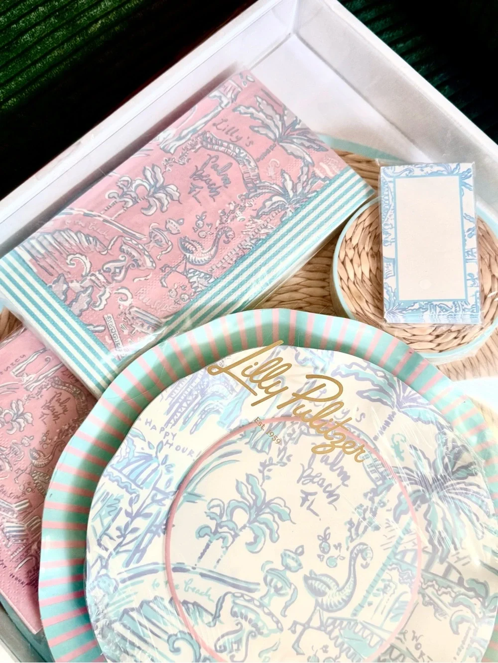 Lilly Pulitzer Paper Hostess Set For 8 Conch Shell Pink Penny’s Playground NWT